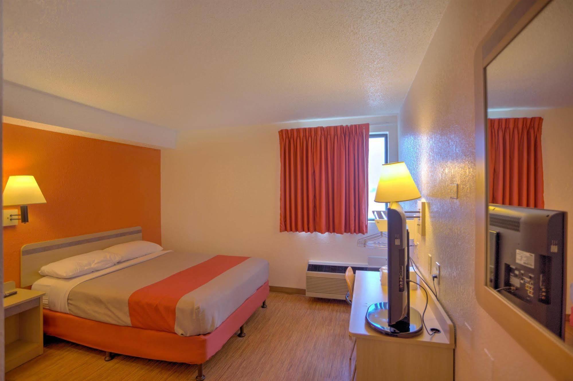Motel 6-Council Bluffs, Ia - Omaha East Eksteriør billede
