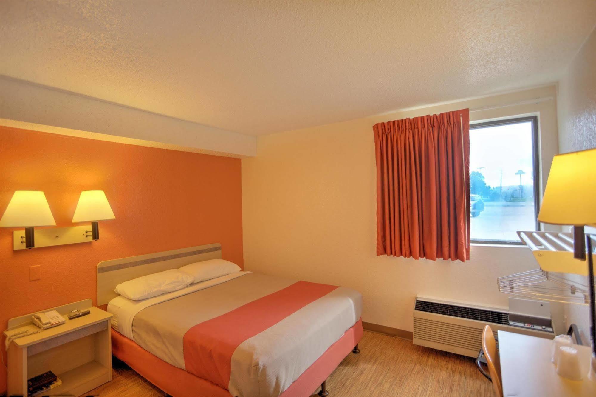 Motel 6-Council Bluffs, Ia - Omaha East Eksteriør billede